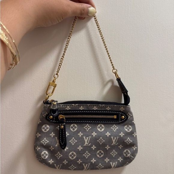 NWOT Vintage Monogram Louis Vuitton Denim Pochette Accessoires Bag Blue Denim - Picture 1 of 4